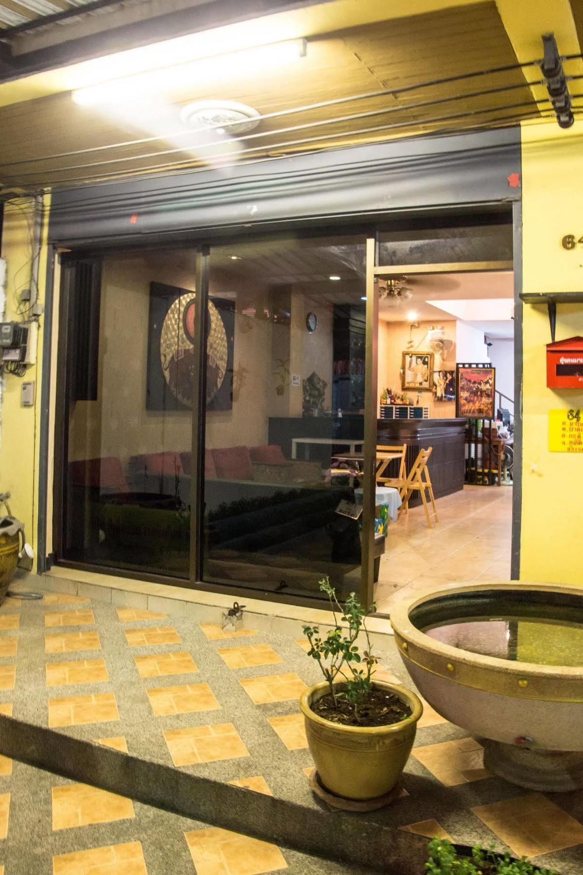 Patong Bay Guesthouse Экстерьер фото